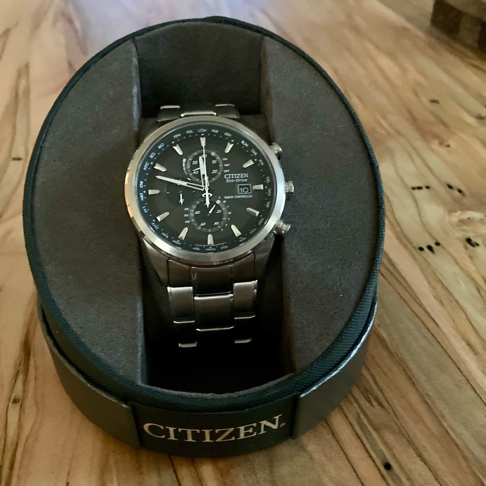 Citizen Eco Drive watch. Like new, barely used